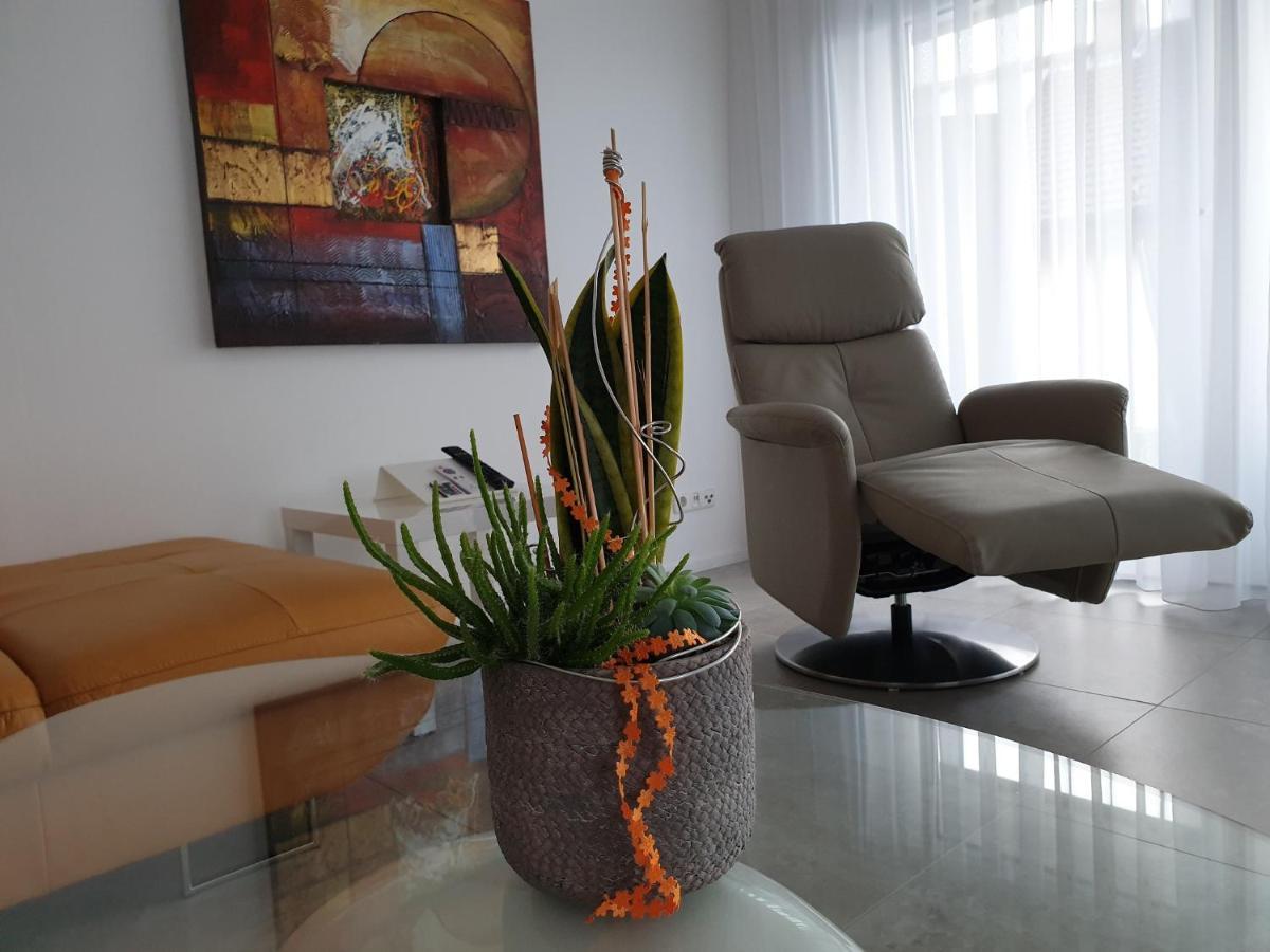 Ferienwohnung Happynes Bad Neustadt an der Saale Exterior foto